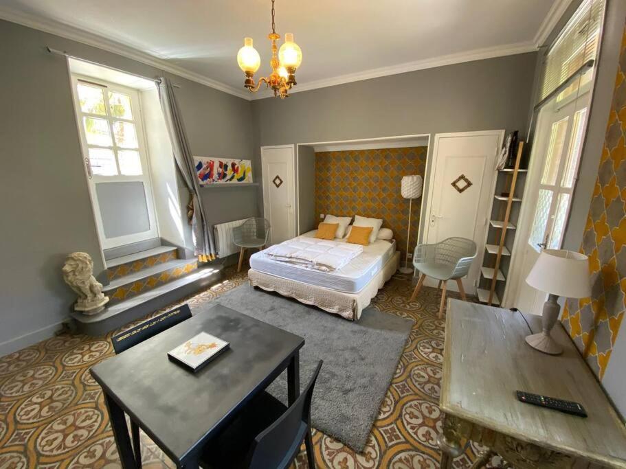 Cote Cite Appartements - Parking Prive - 100M Cite Medievale Carcassonne Bagian luar foto