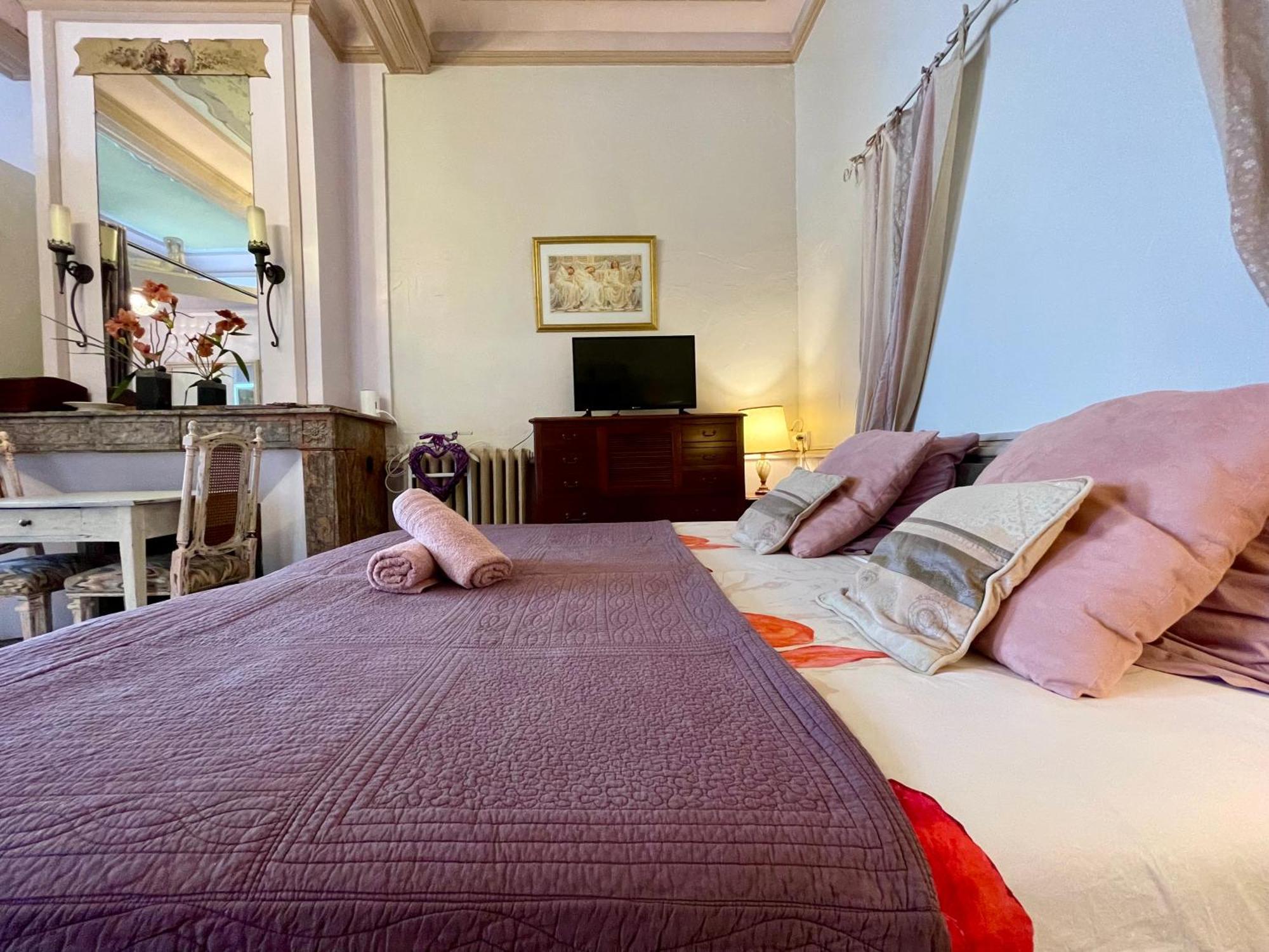 Cote Cite Appartements - Parking Prive - 100M Cite Medievale Carcassonne Bagian luar foto
