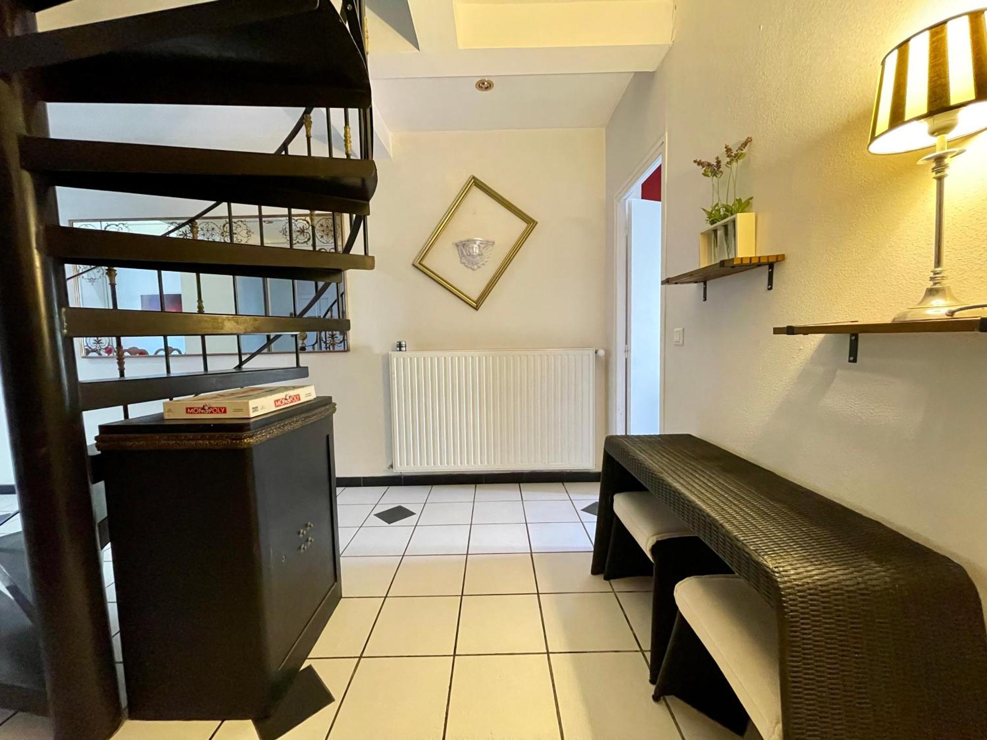 Cote Cite Appartements - Parking Prive - 100M Cite Medievale Carcassonne Ruang foto