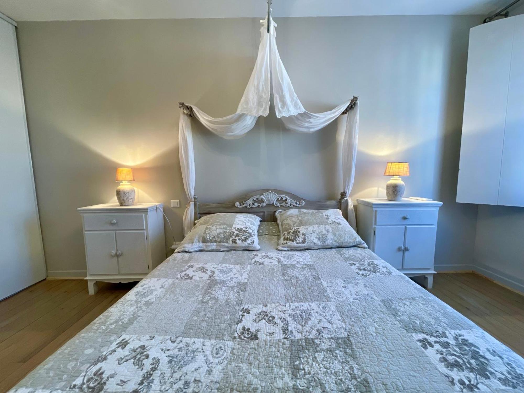 Cote Cite Appartements - Parking Prive - 100M Cite Medievale Carcassonne Ruang foto